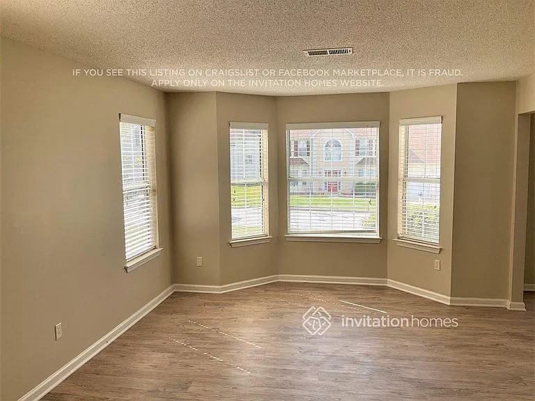 3441 Riverview Chase Dr — Photo 2