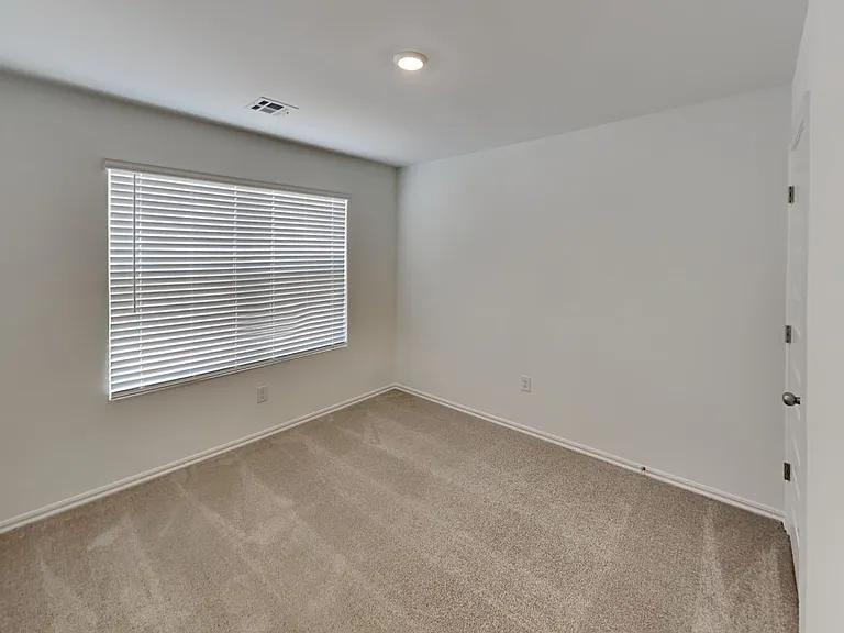 16205 Lovers Ln — Photo 13