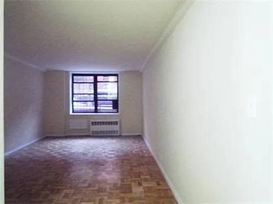 Rented by Lara Group | media 40