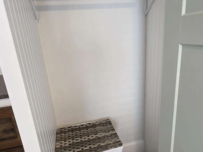 1409 E Samuel Ave — Photo 14
