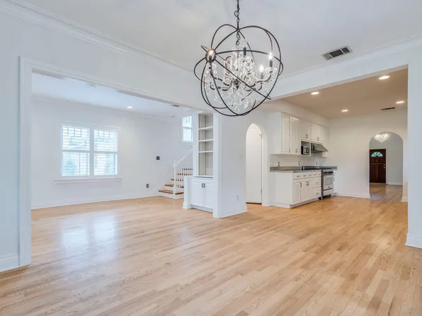 512 E 49th St, Austin, TX 78751