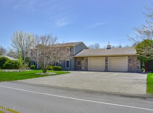 575 Birch Rd, Ebervale, PA 18223