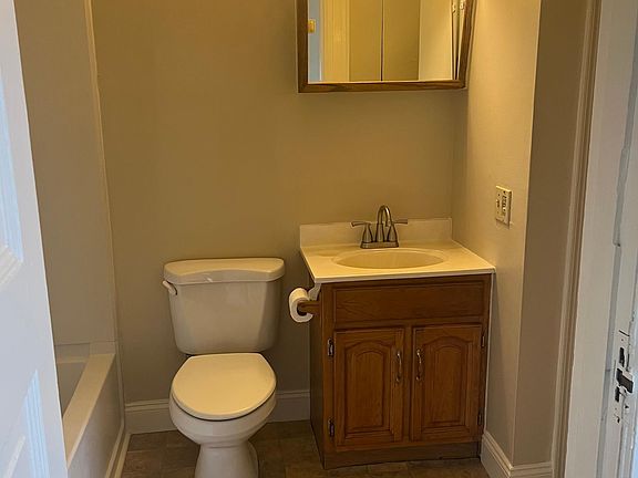 2nd image of 401 Northampton St #31