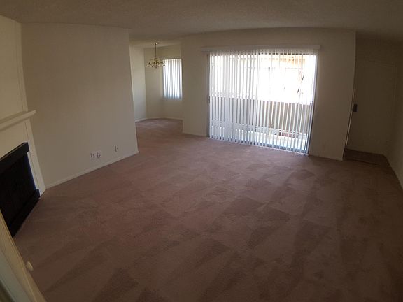 2nd image of 1117 6th St APT 307