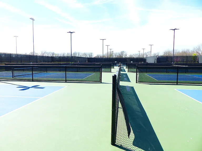 Slayter Park has 9 pickleball courts that are available on a first-come-first-use basis for Anna residents