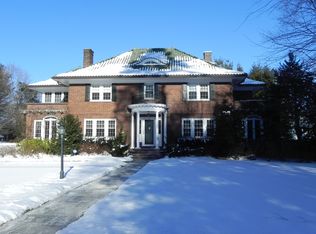 90 Lyncroft Rd, New Rochelle, NY 10804