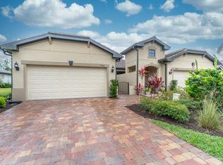 7722 Jacaranda Ln, Naples, FL 34114