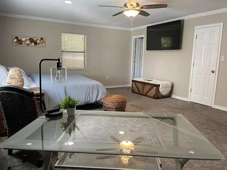 3305 Bayou Blvd — Photo 15