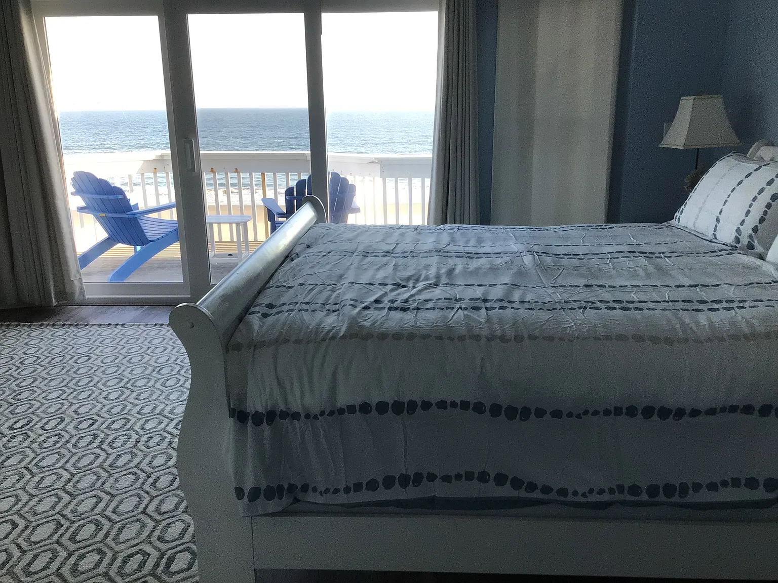 4 bed, 3.5 bath, 1800 sqft, $3,500 — Photo 3