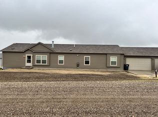 7847 Easy St, Evansville, WY 82636