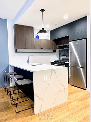 Rented by Zjama Realty Corp | media 3