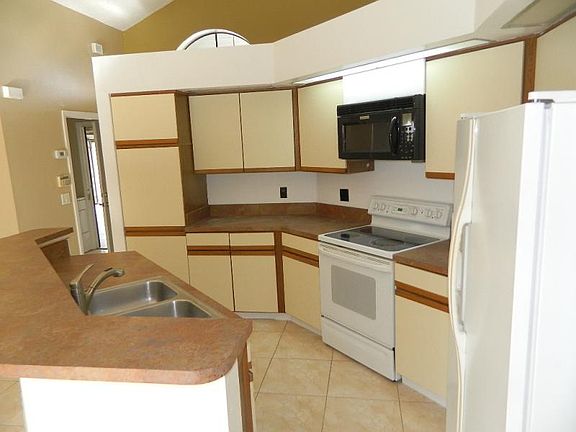 5th image of 13405 Beloit Woods Ln
