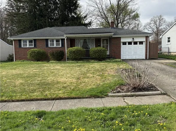873 Edenridge Dr, Youngstown, OH 44512