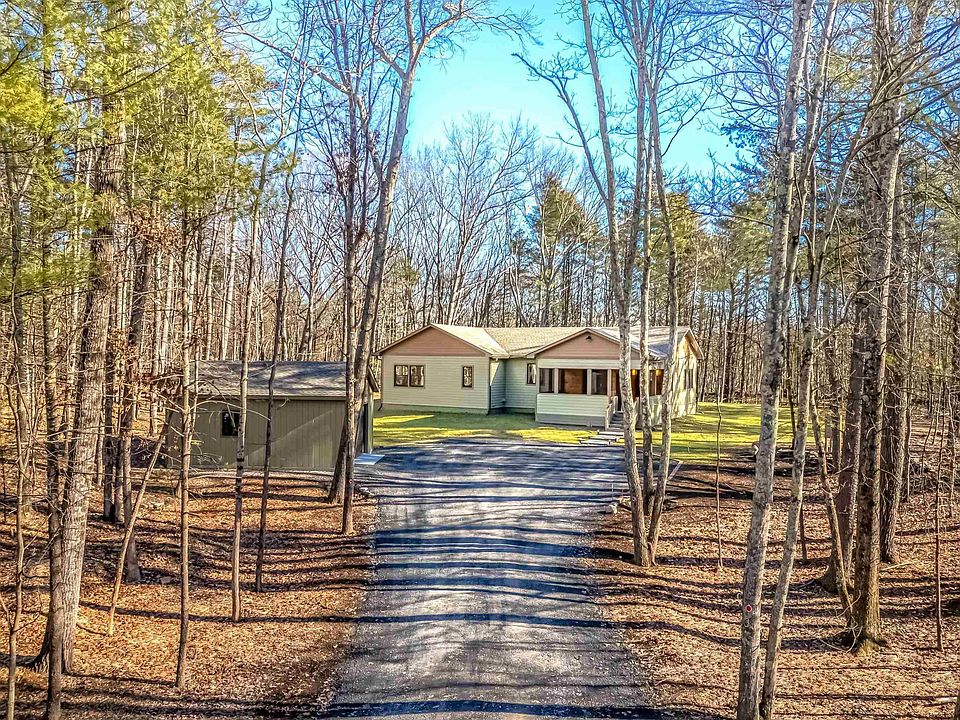 1st image of 3 Gladys Lane