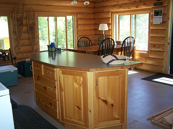 Kitchen/Dining 