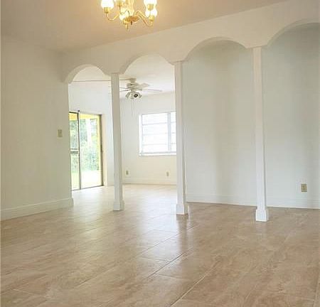 4th image of 6473 NW 20th Ct