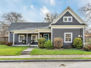 336 W College St, Lewisville, TX 75057