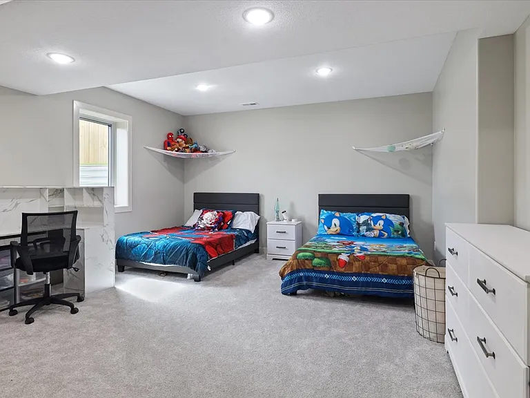 2210 Piedmont Pl — Photo 15