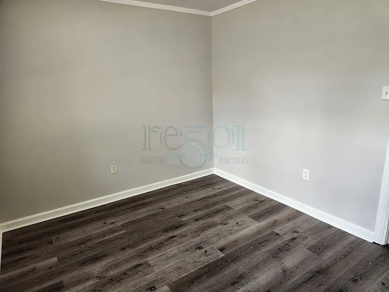 3402 Lilac Ter — Photo 21