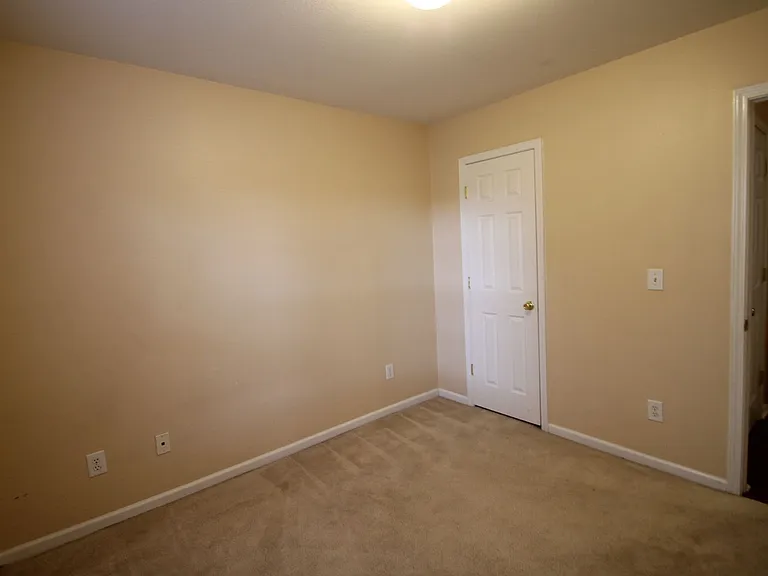 1281 Spring View Ct — Photo 19