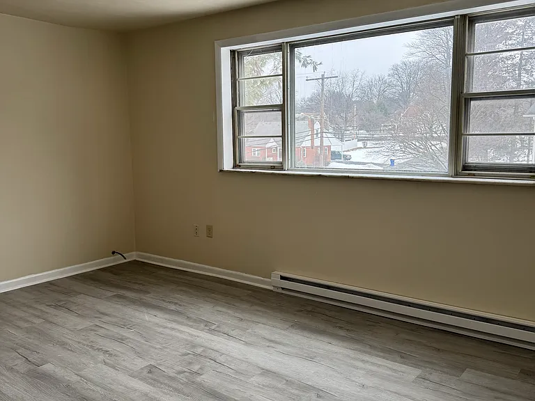 5001 Lancaster St #3 — Photo 2