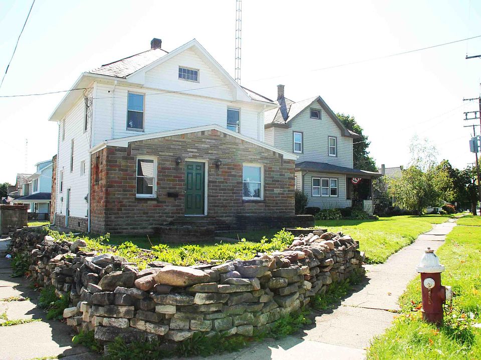 1st image of 525 Plymouth St