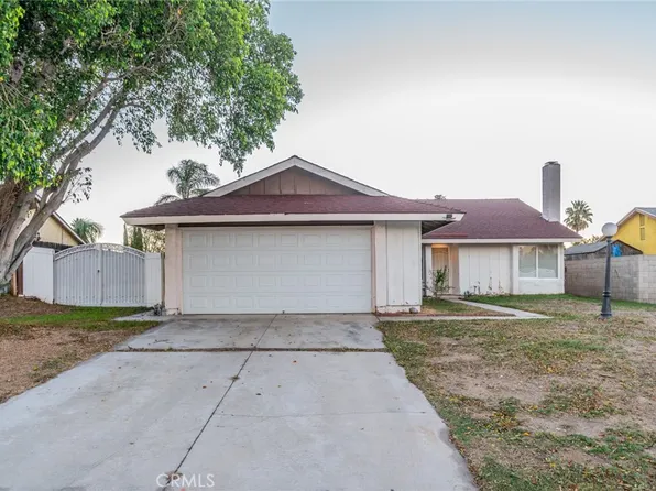 261 N Vine Ave, Rialto, CA 92376