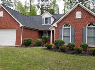 6227 Southland Trce, Stone Mountain, GA 30087