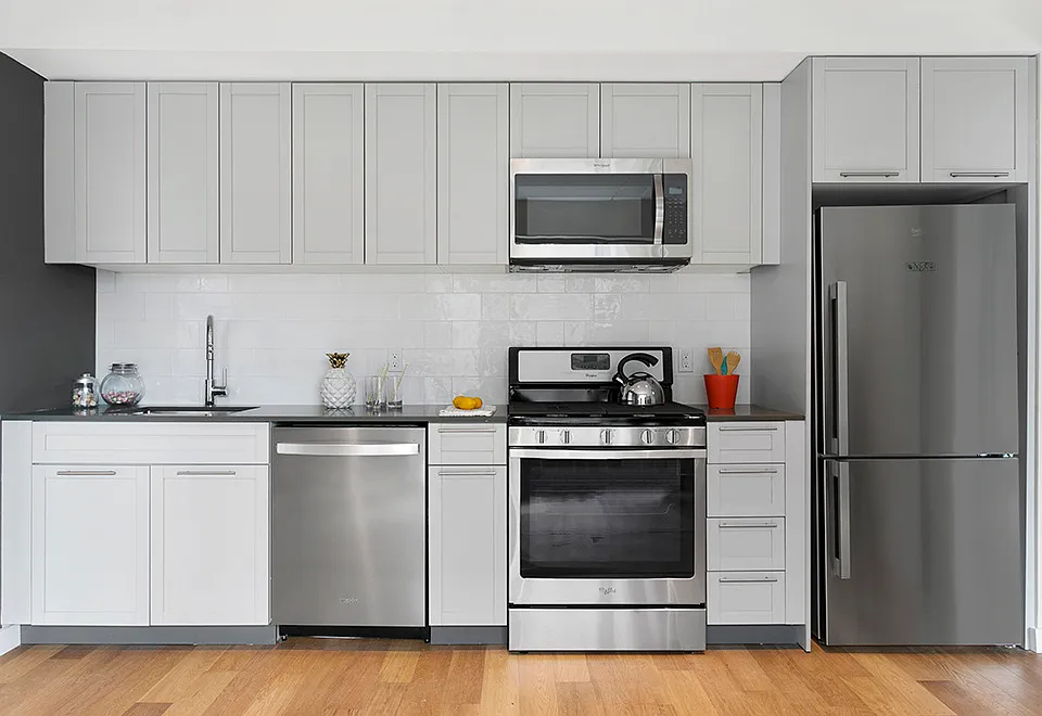 150 Union Ave #2R