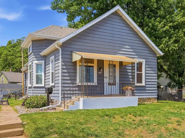 2555 Rhomberg Ave, Dubuque, IA 52001