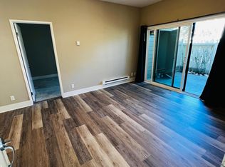 215 Shoreline Ct, Richmond, CA 94804
