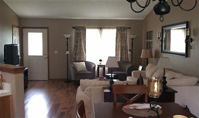 3rd image of 214 Chapel Hill Dr N