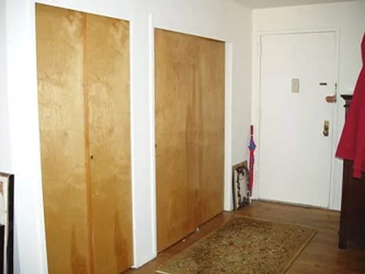 Rented by City Connections Realty | media 20