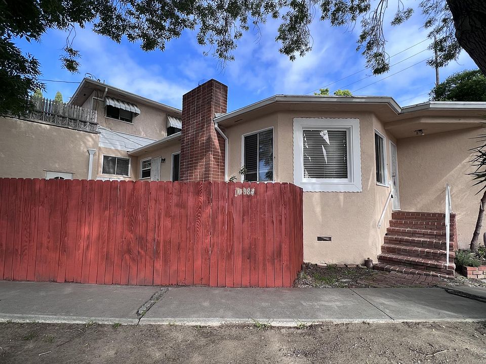 1st image of 10894 Coventry Pl