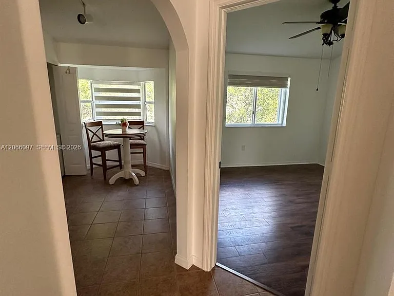 2920 SE 12th Rd #203-30 — Photo 8