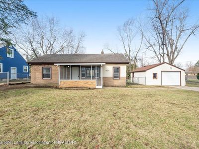 217 Richard Ave, Lansing, MI, 48917