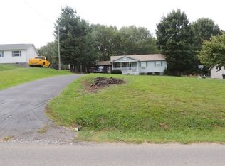 531 Hales Chapel Rd, Gray, TN 37615