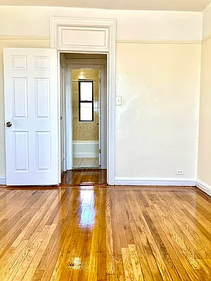 Rented by New York Residence | media 20