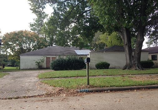 1st image of 5519 Arncliffe Dr