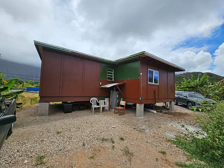 41-1687 Kalanianaole Hwy #C — Photo 7