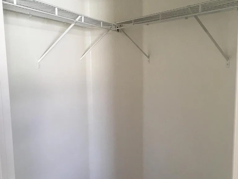 24132 Victoria Ln — Photo 14