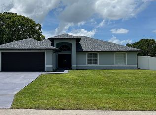1618 SE 2nd Ter, Cape Coral, FL 33990