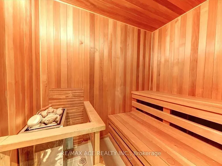 1 Wagner Dr — Photo 25