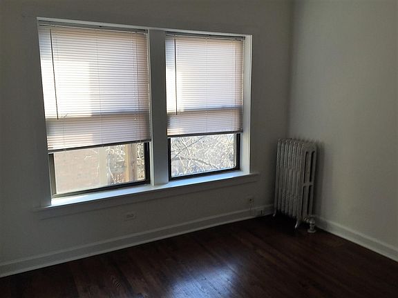 4th image of 1305 W Lawrence Ave #1