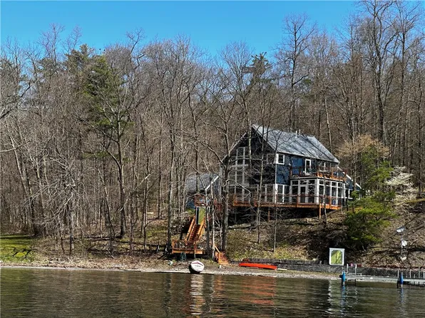 432 Woodside Way, Moravia, NY 13118