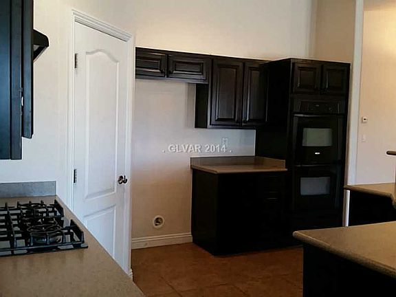 4th image of 10220 Birds Nest Ct