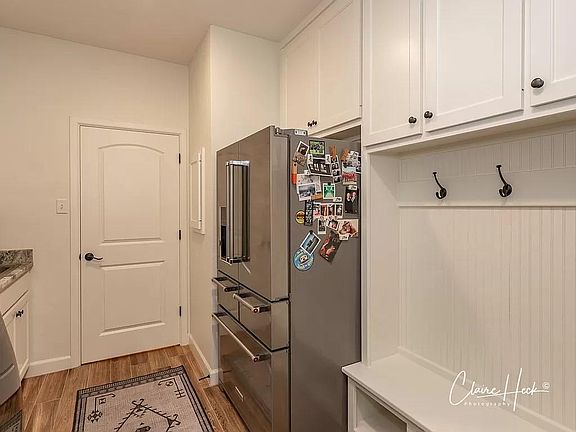 5th image of 6102 San Bernard Ct