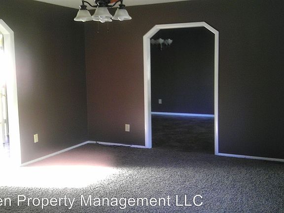 2nd image of 2022 N B St