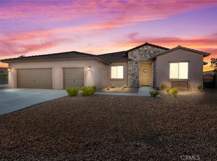 19520 Arcata Rd, Apple Valley, CA 92307