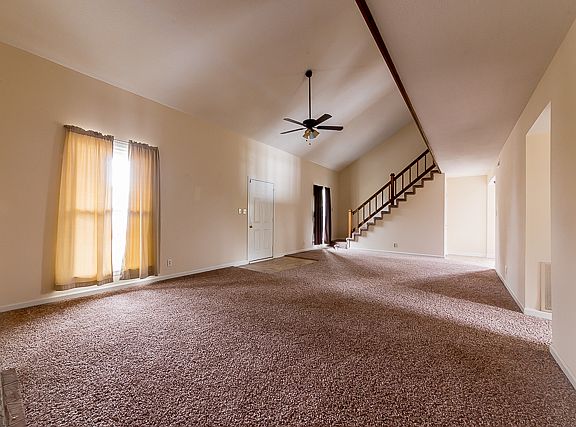 4th image of 116 Cunningham Pl